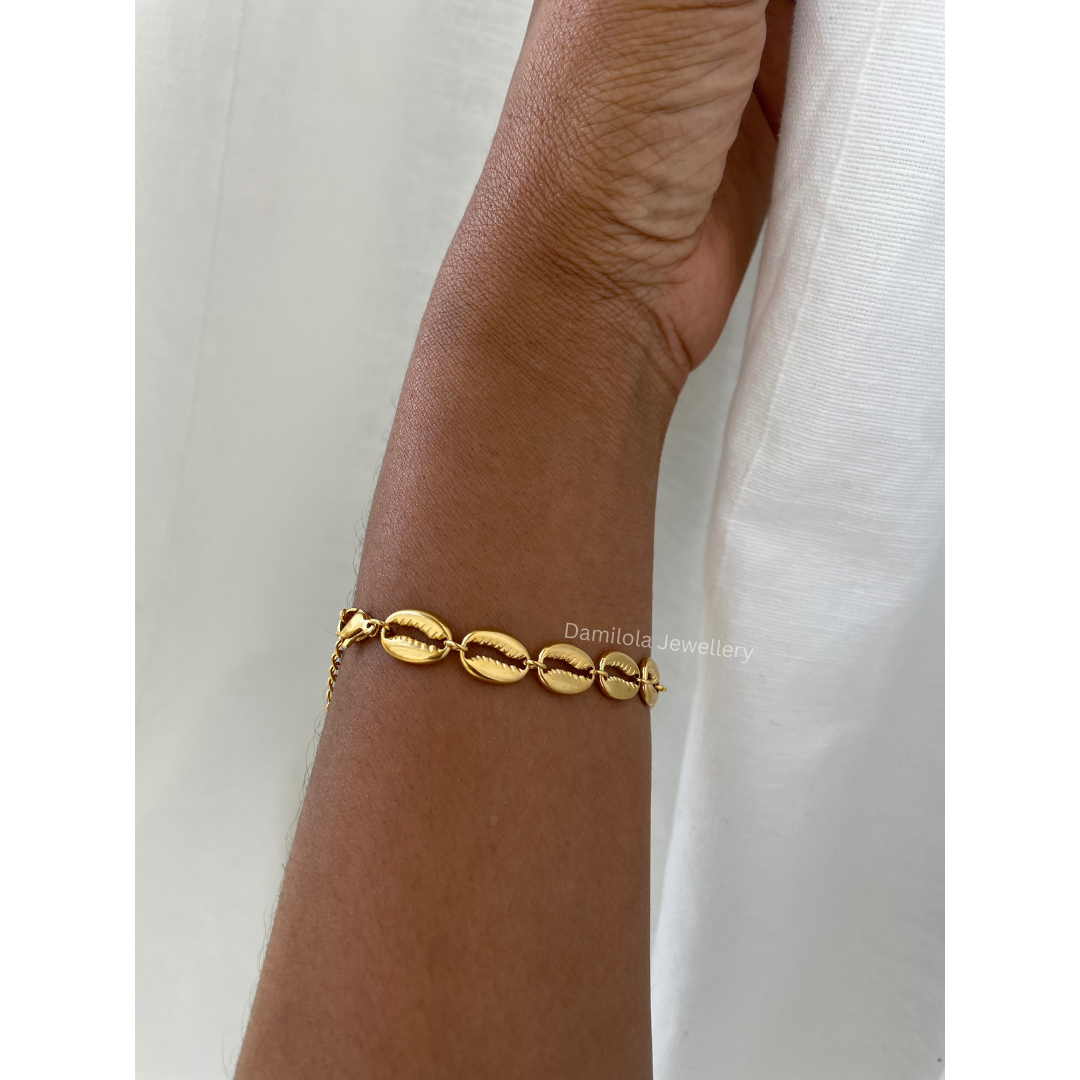 Cowrie Shell Bracelet - Gold/Silver