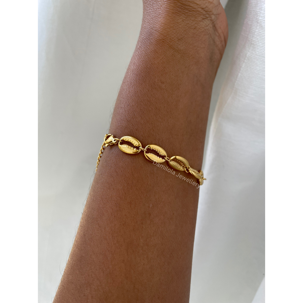 Cowrie Shell Bracelet - Gold/Silver