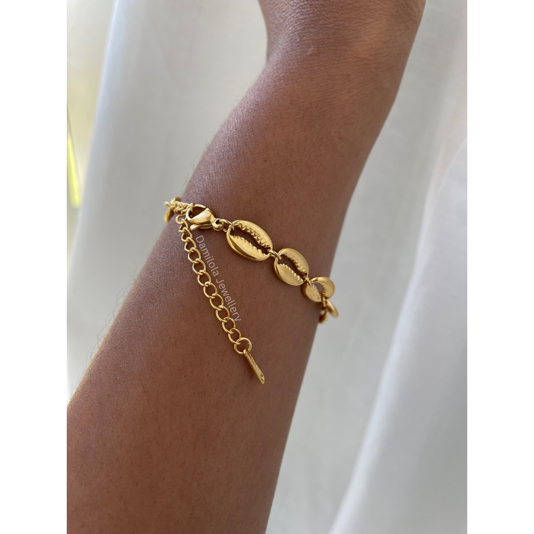 Cowrie Shell Bracelet - Gold/Silver