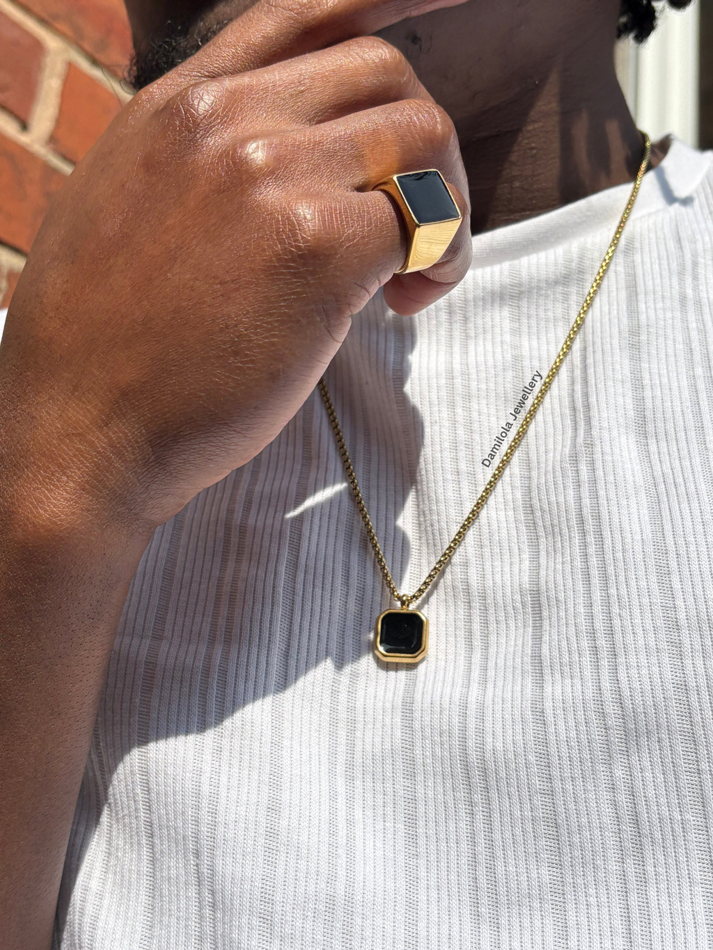 Gold ‘King Noir’ Onyx Men’s Ring