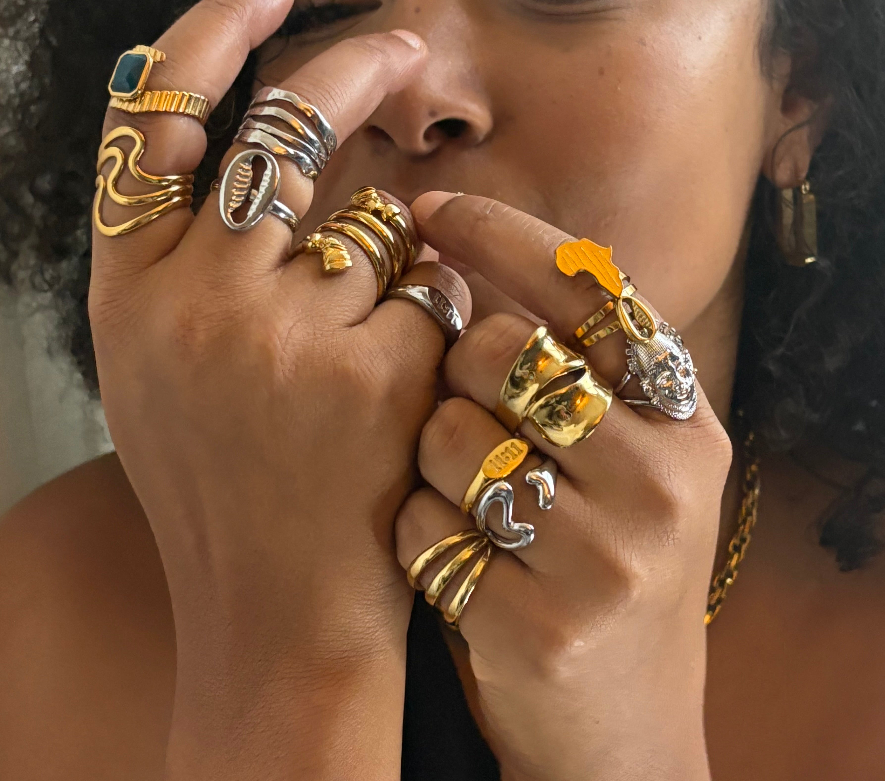 Heart to Heart Ring - Gold/Silver